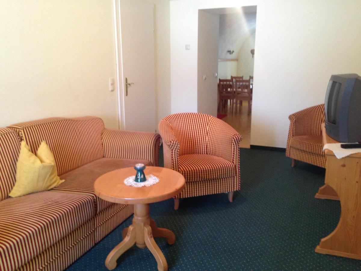 Appartements Im Forsthaus Strobl Exteriör bild